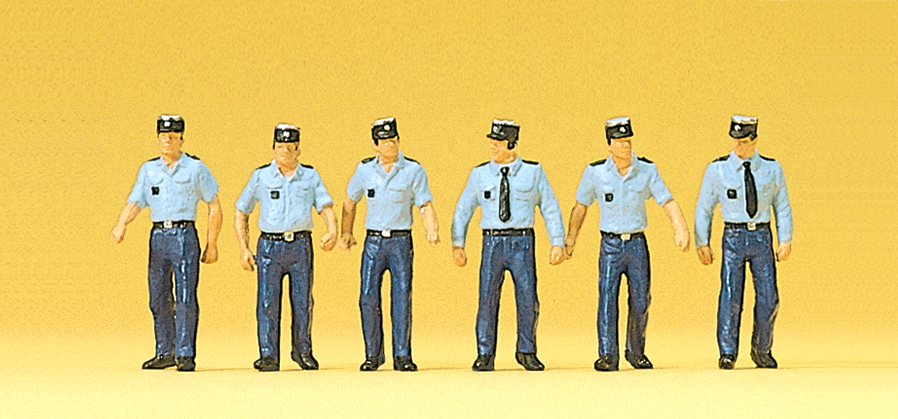 Preiser 10743 Polizei in Sommeruniform Deutschland Figurenpackung HO NEU