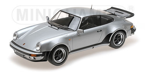 Minichamps 125066101 Porsche 911 Turbo 1977 Silber 1:12