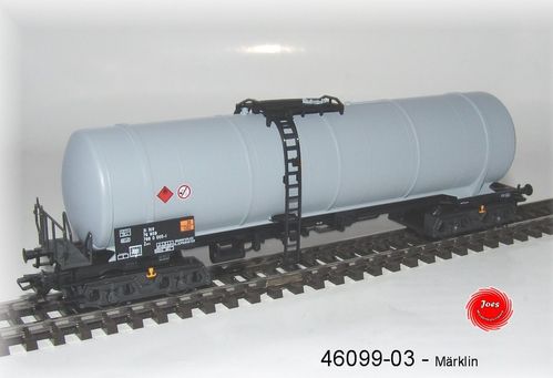 MÄRKLIN 46099-03 EIN Mineralöl-Kesselwagen der NSB 4-achsig