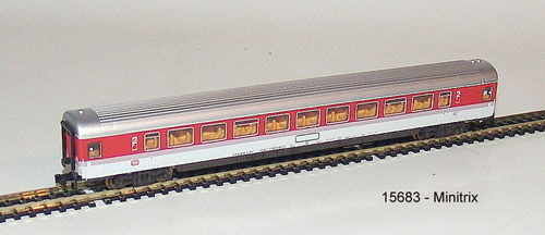 Trix 15683 EC-Großraumwagen 2. Klasse "EC 40 Moliere"