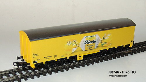Piko 58746 Gedeckter Güterwagen "Ricola" der SBB