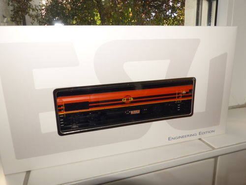ESU 31287 Diesellok Rail Feeding 561-05, Ep VI, orange, Sound+Rauch, DC/AC
